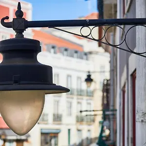  Apartment Spacious Bairro Alto With Courtyard, By Timecooler