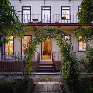 2* Bed & Breakfast O Jardim Da Tessa